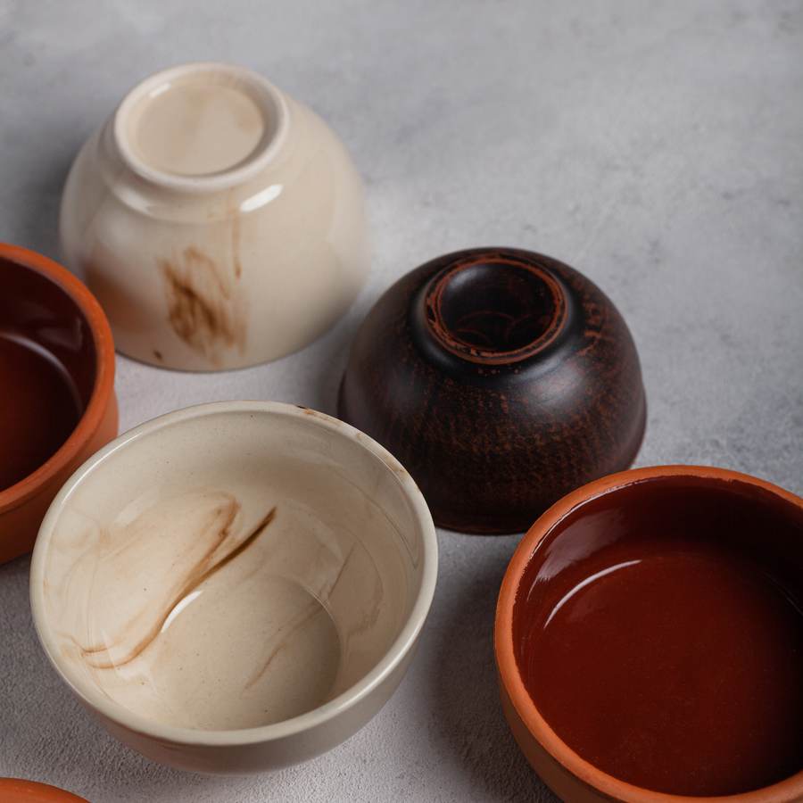 Finished glazed ceramic bowls and cups